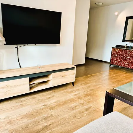 Apartment In The Center *