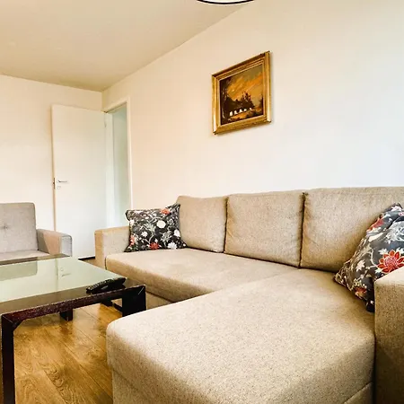 Apartment In The Center